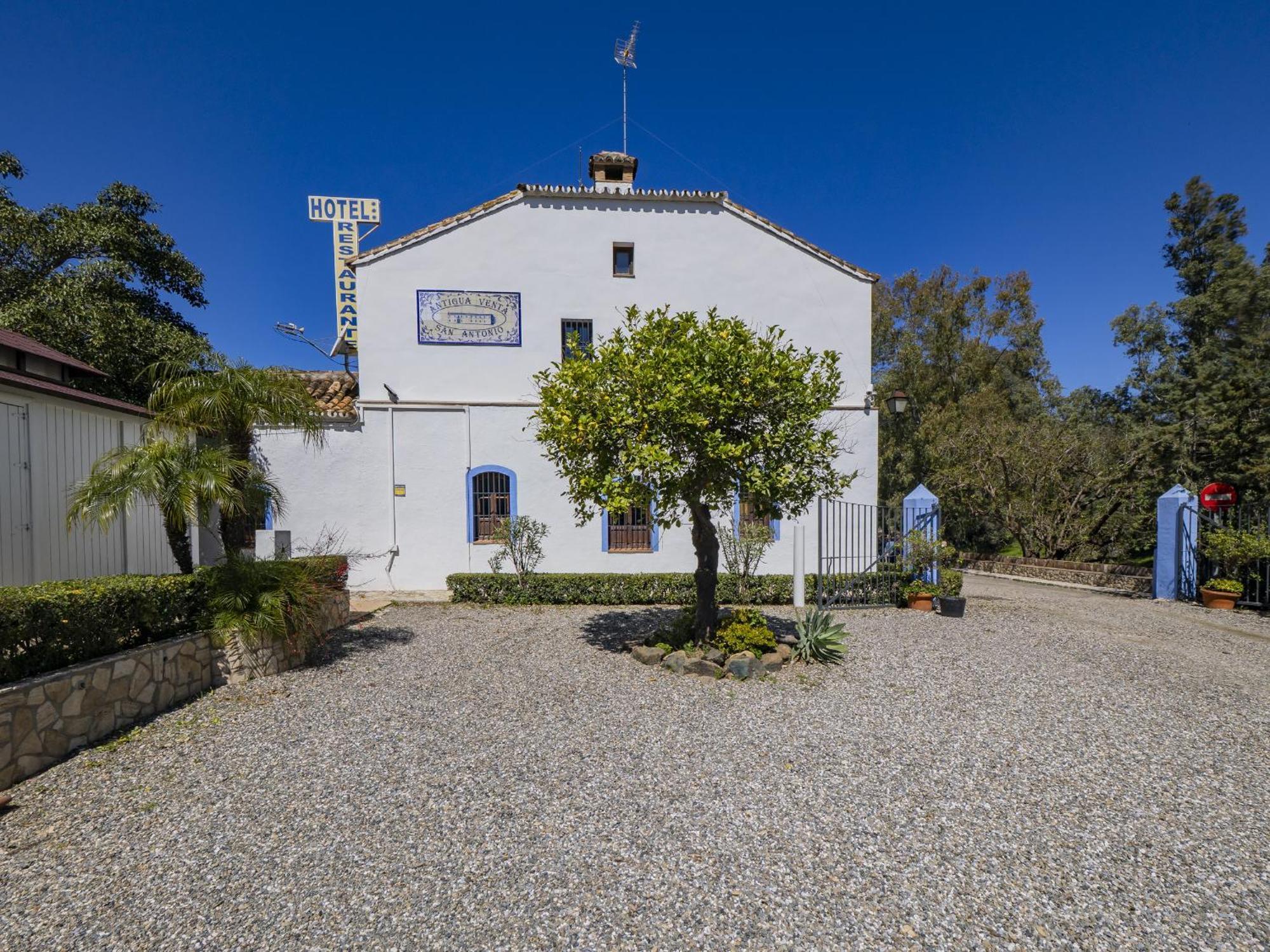 Cubo'S Hotel Cortijo San Antonio Casarabonela Bagian luar foto
